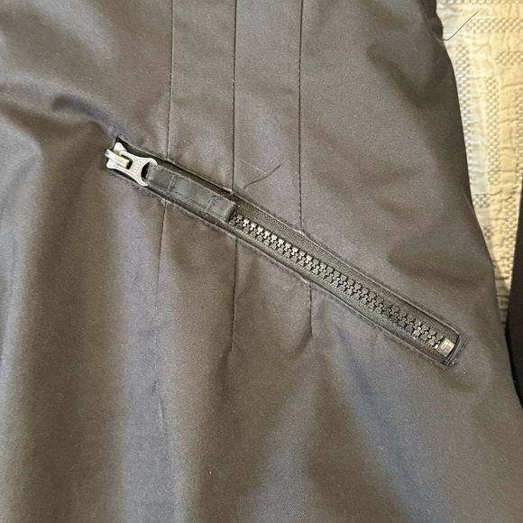 Oakley Women's Black All-Weather Performance Jacket - Small - Picture 5 of 11